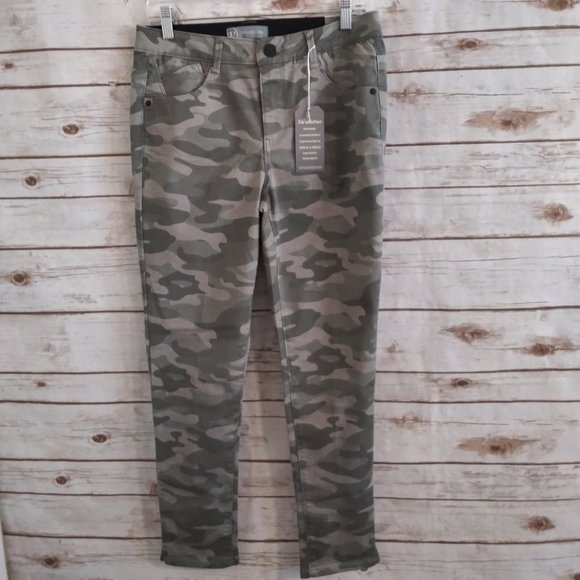 Wit & Wisdom Ab-solution Camo Ankle Skimmer Pants Size 6 - Picture 2 of 11
